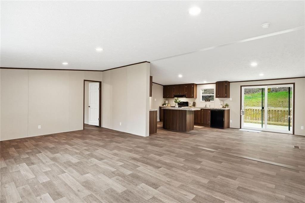 240 Cherokee Wood Hollow Dr