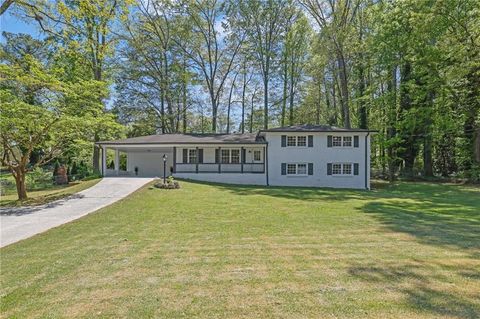 Photo of 210 Suburban Drive NE, Kennesaw, GA 30144 (MLS # 7752485)