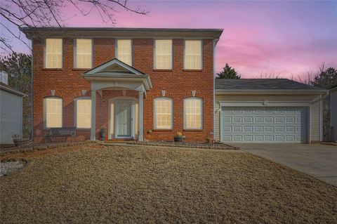 A home in Dacula