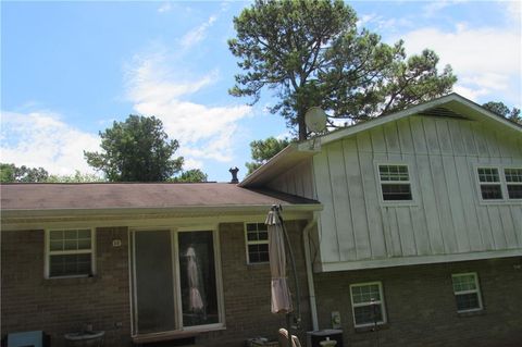 A home in Fairburn