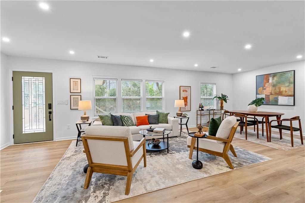 1380 Dogwood Circle