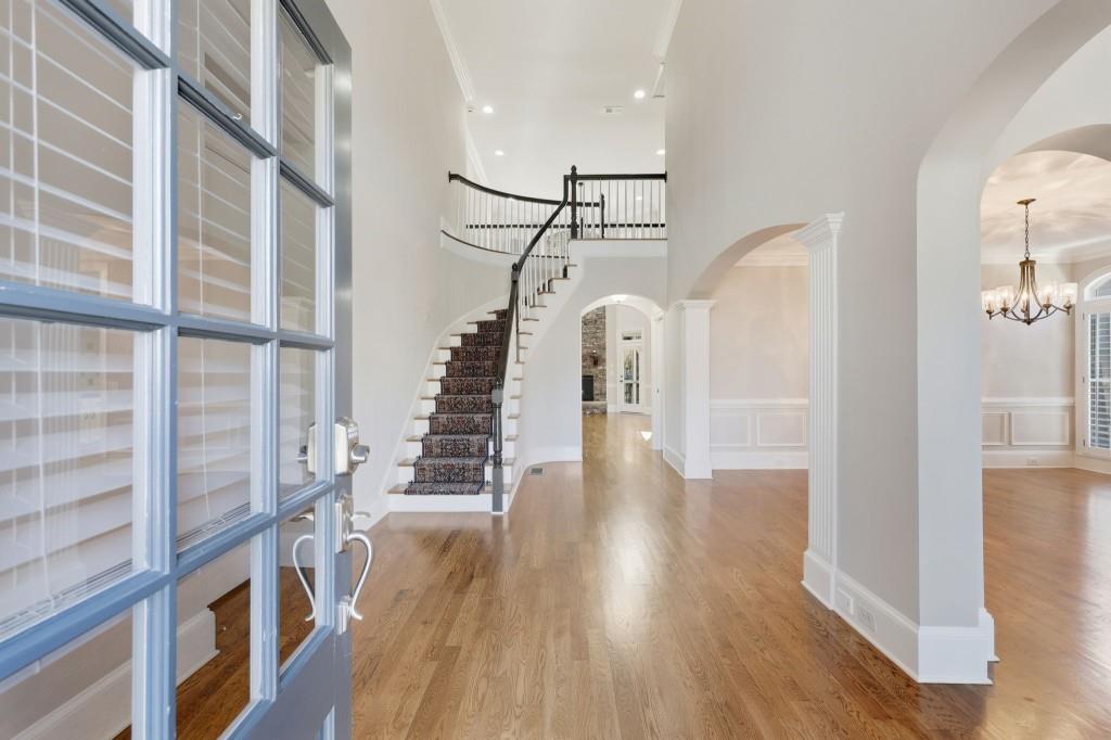 3311 Marina View Way