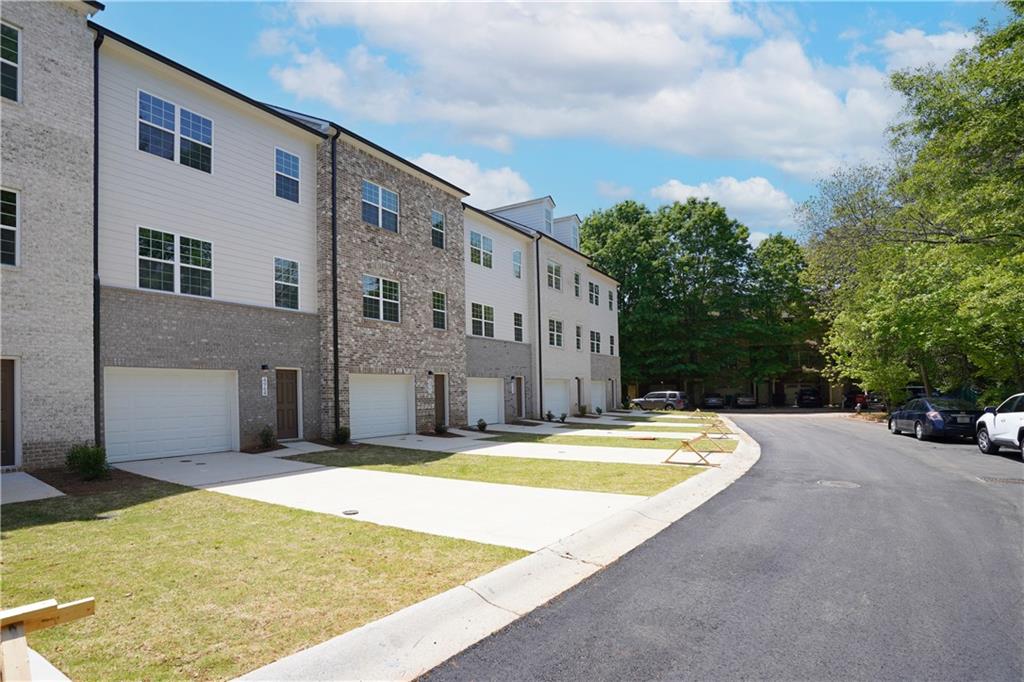 4964 Villager Lane, Stone Mountain, Georgia image 3