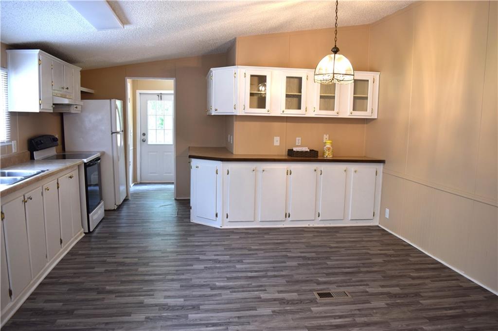 59 Pine Ridge Lane, White, Georgia image 4