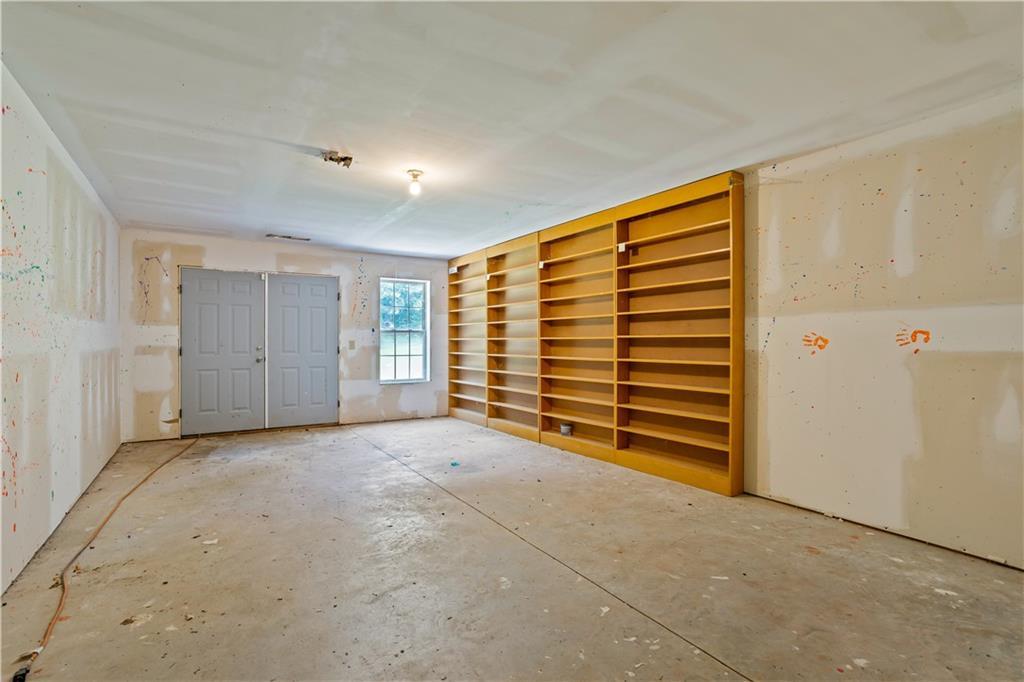 Woodlawn Springs - Residential
