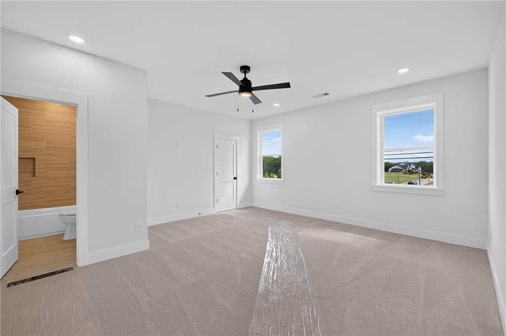 1556 New Hope Rd, Lawrenceville, GA, 30045, USA, 5 Bedrooms Bedrooms, ,6 BathroomsBathrooms,Residential,Active,1556 New Hope Rd,7776788