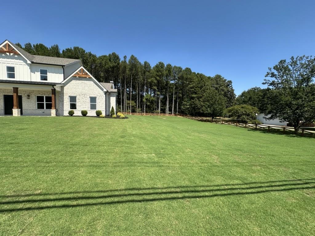 1556 New Hope Road