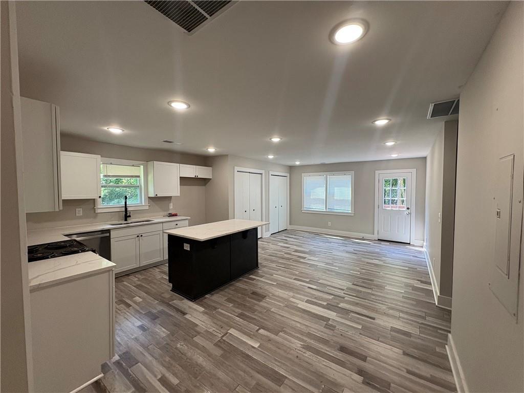 9549 Highway 166