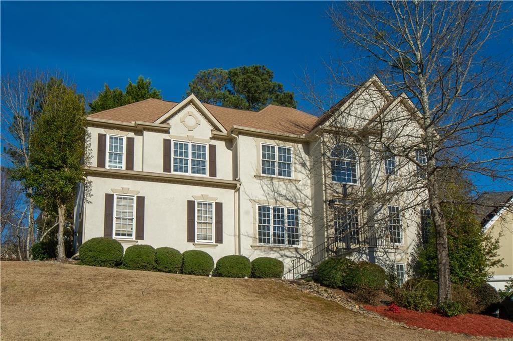 600 Oakmont Hill
