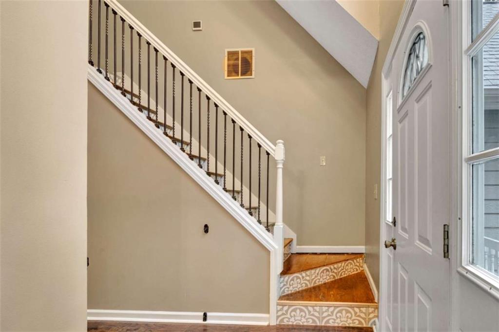 432 Kimberly Court