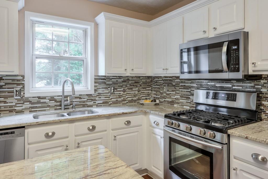 3060 Baymount Drive, Lawrenceville, Georgia image 14