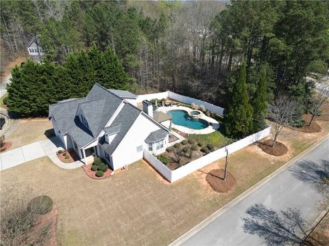 Homes For Sale - 100 Peyton Court<br/> Senoia, GA 30276