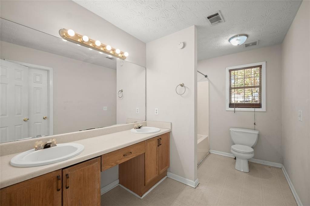 5460 Apache Trail, Gainesville, Georgia image 21