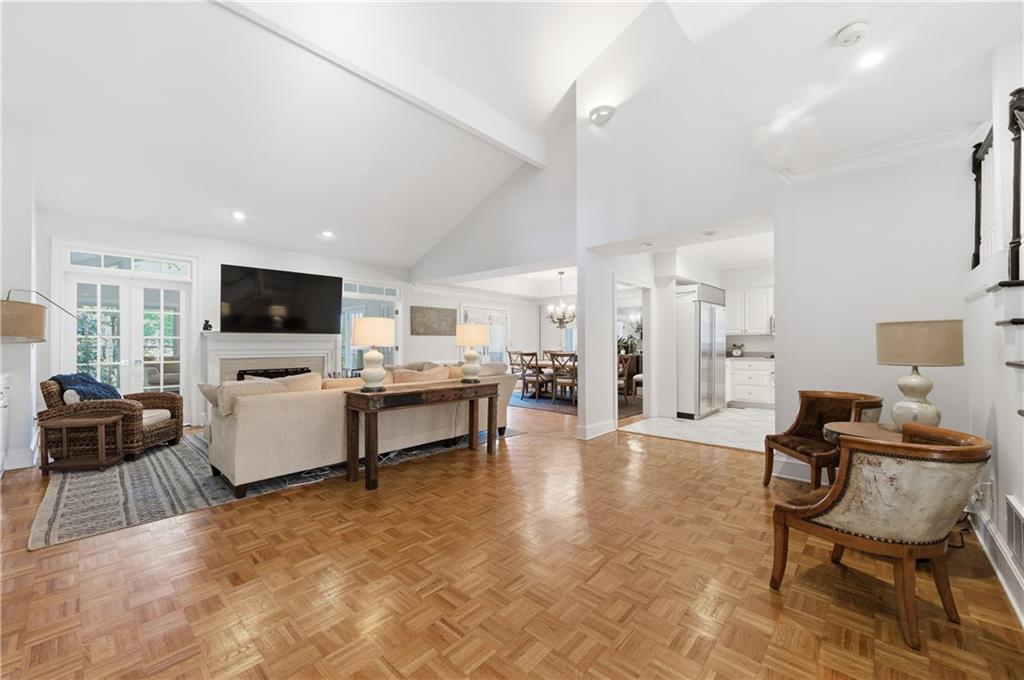 3812 Glen Arbor Court NE