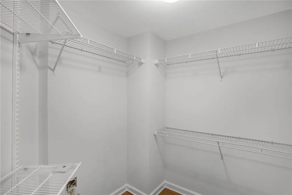 Atlanta, Georgia 30309, United States, 2 Bedrooms Bedrooms, ,2 BathroomsBathrooms,Residential,Active,136426