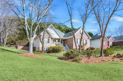 A home in Dacula