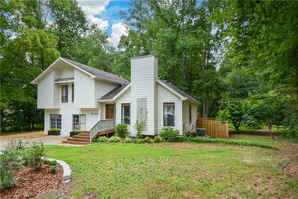 3238 Mountain Hollow Drive