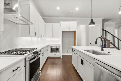 Photo of 649 Summitt Hill Way, Cumming, GA 30040 (MLS # 7640050)