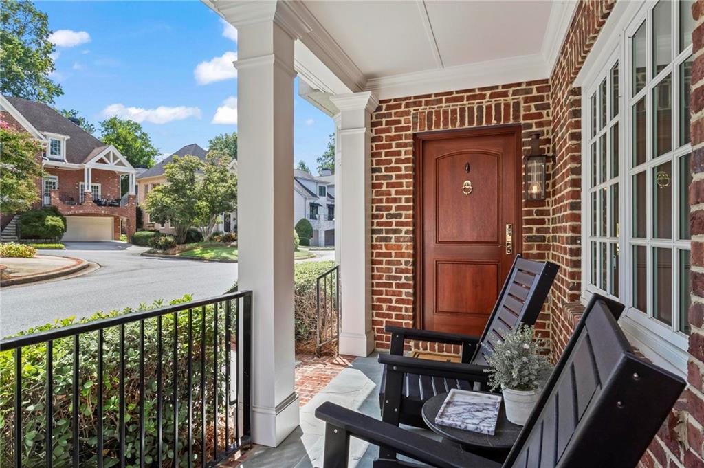1138 Fairway Gardens NE