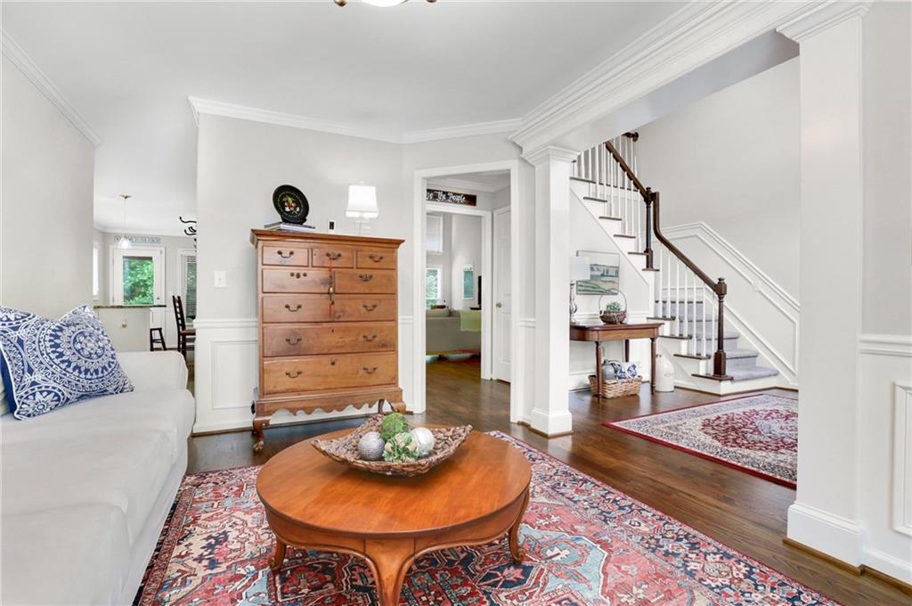 310 Medridge Drive, Alpharetta, Georgia image 6