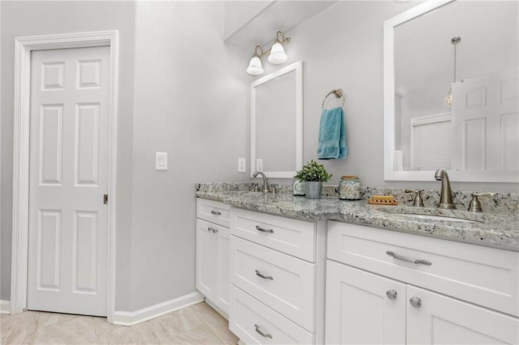 310 Medridge Drive, Alpharetta, Georgia image 18