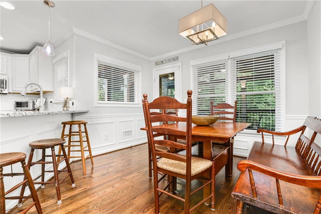 310 Medridge Drive, Alpharetta, Georgia image 9