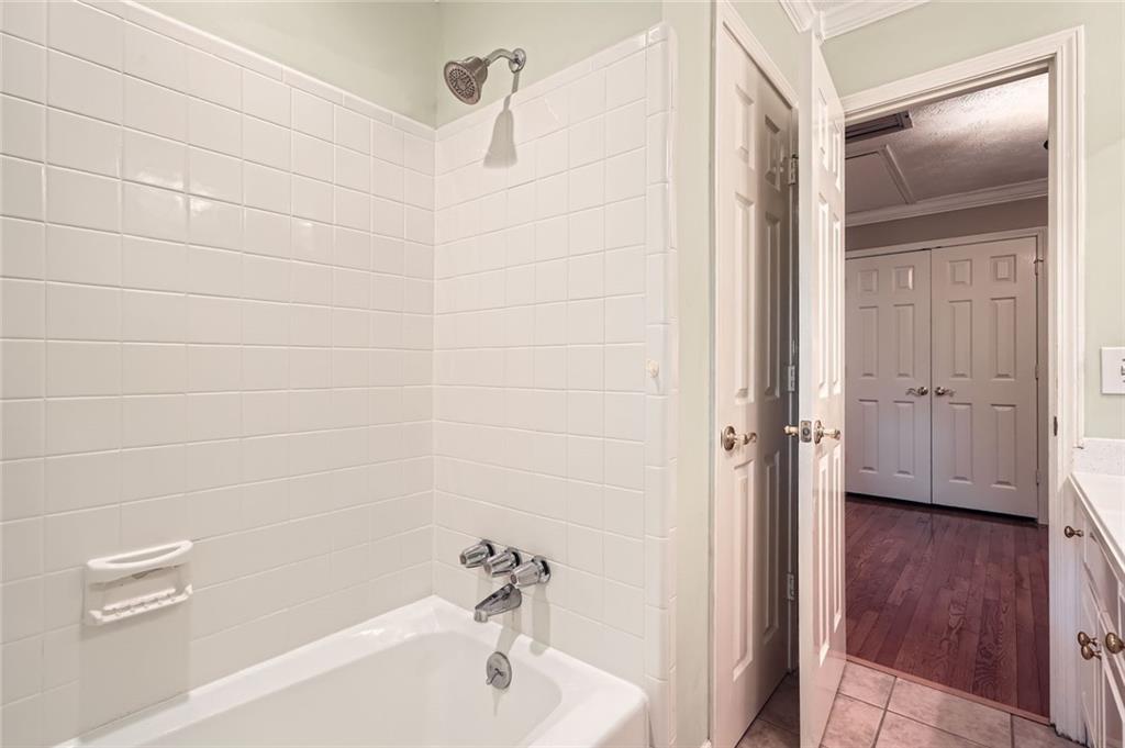 3592 Midvale Cove, Tucker, Georgia image 34