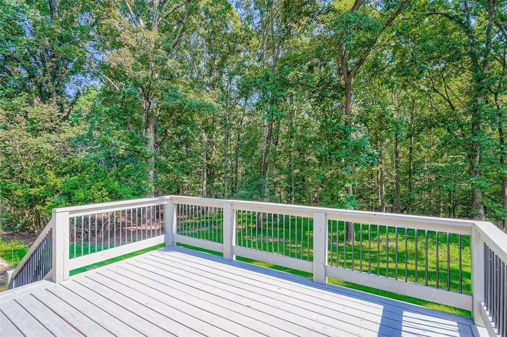 Snellville, Georgia 30078, United States, 3 Bedrooms Bedrooms, ,2 BathroomsBathrooms,Residential,Active,205520