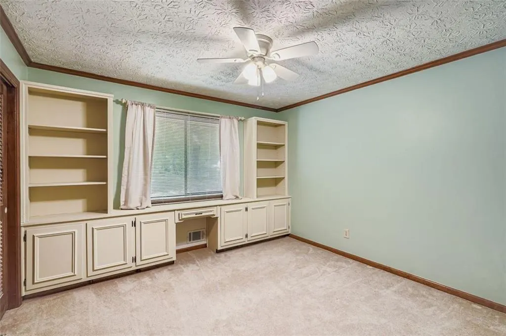 Snellville, Georgia 30078, United States, 3 Bedrooms Bedrooms, ,2 BathroomsBathrooms,Residential,Active,205520