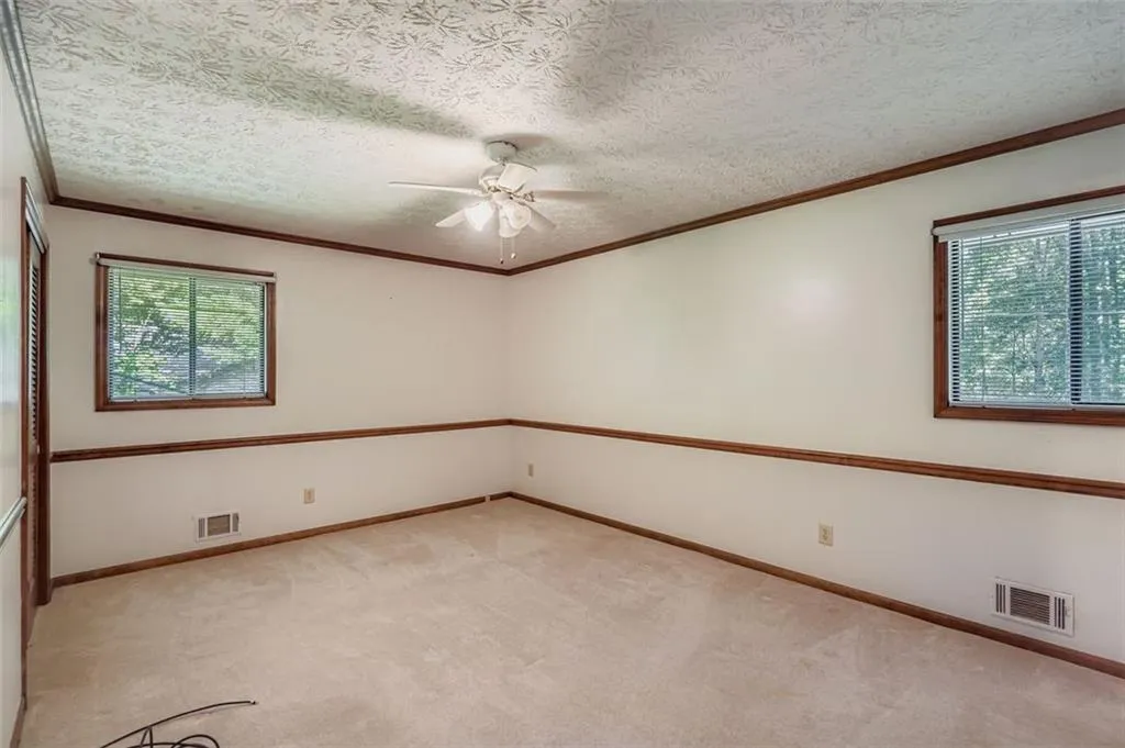 Snellville, Georgia 30078, United States, 3 Bedrooms Bedrooms, ,2 BathroomsBathrooms,Residential,Active,205520