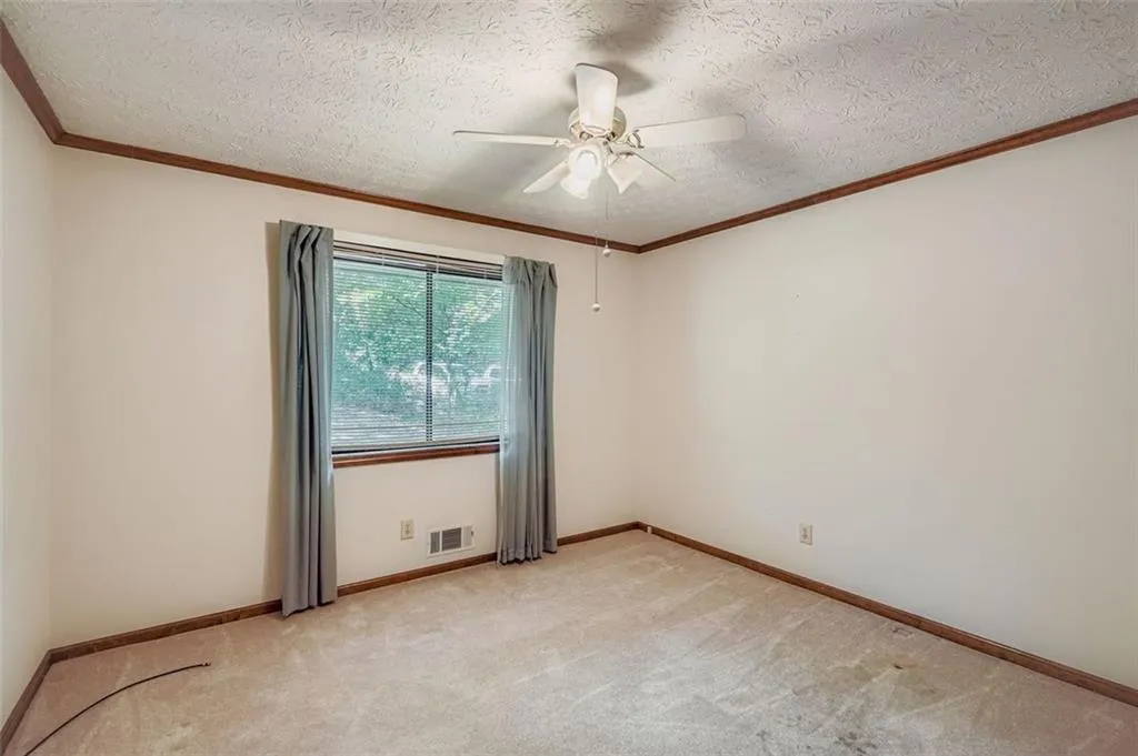 Snellville, Georgia 30078, United States, 3 Bedrooms Bedrooms, ,2 BathroomsBathrooms,Residential,Active,205520