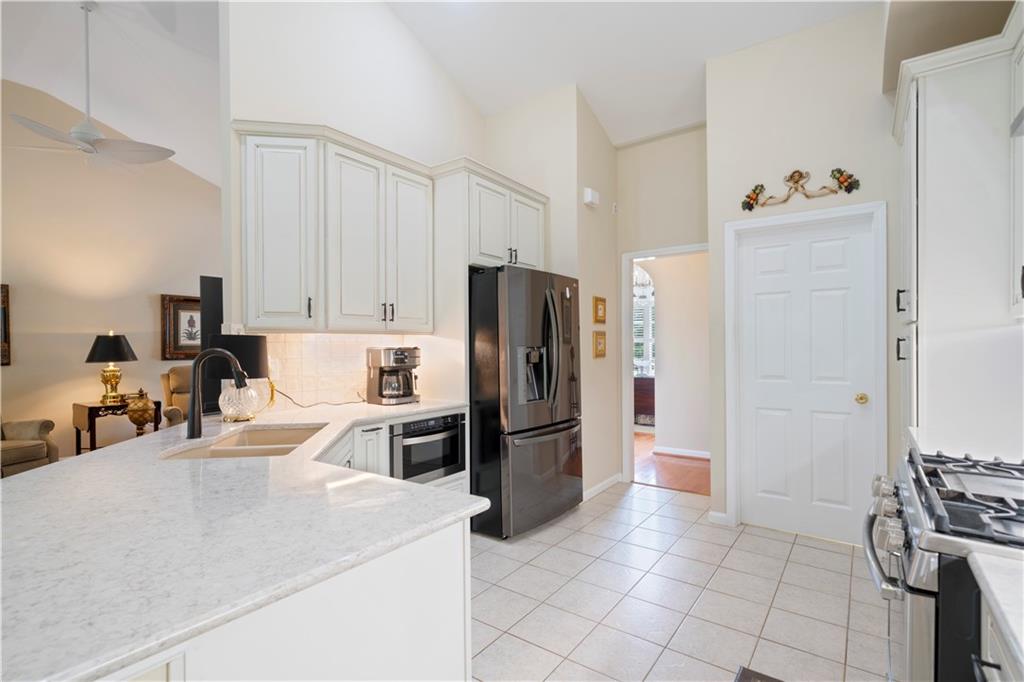 9840 Colusa Court