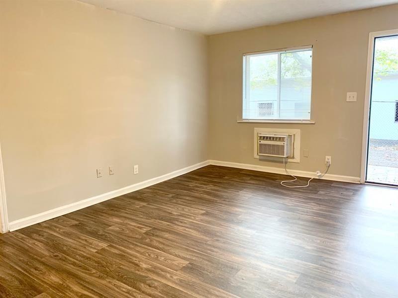 9 Clay Street 2