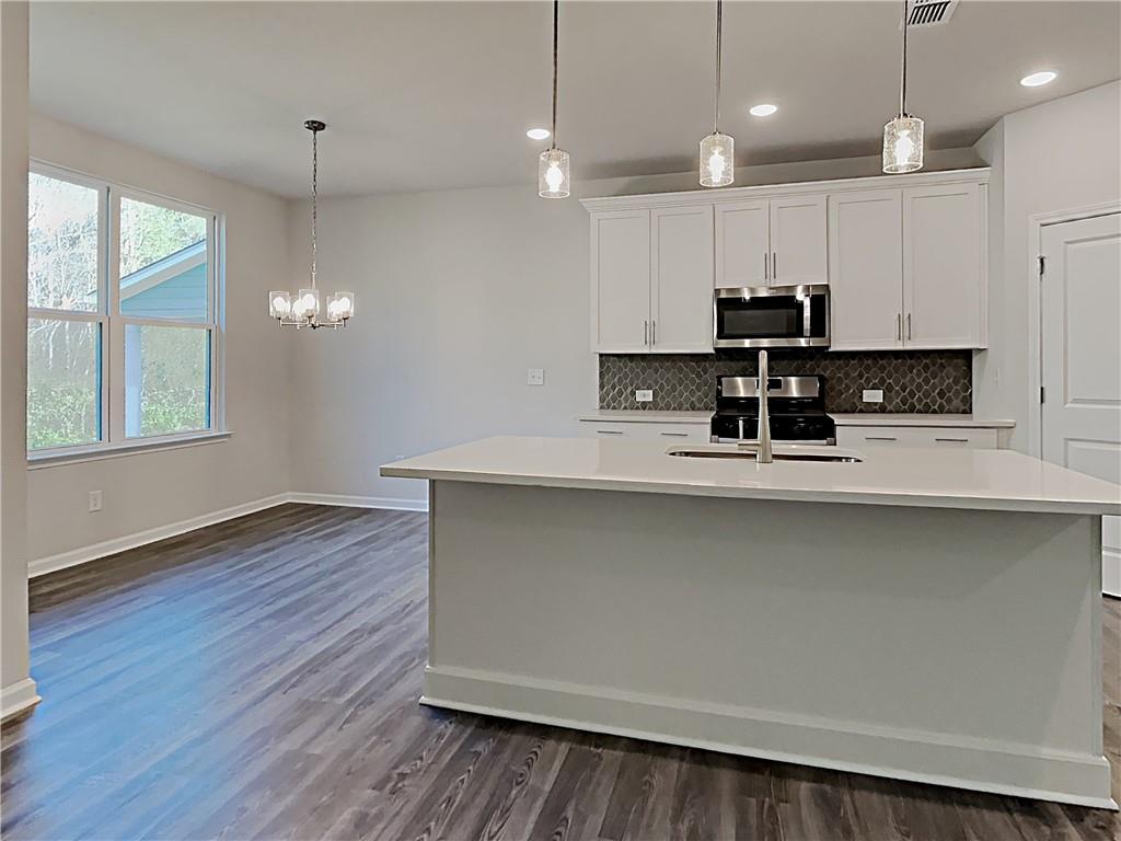 719 Riverwood Pass
