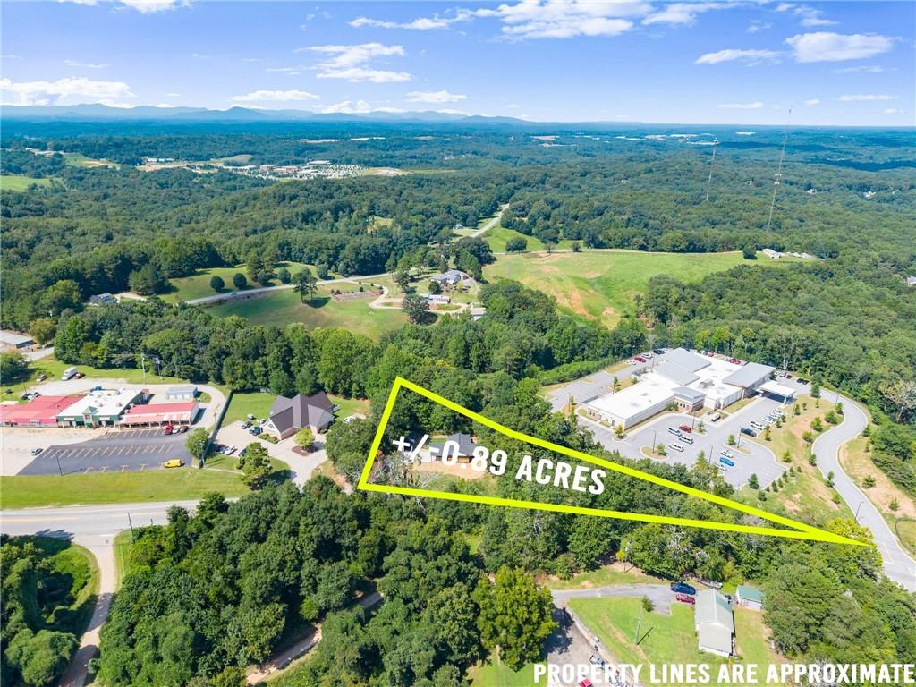 2443 Old Cornelia Highway
