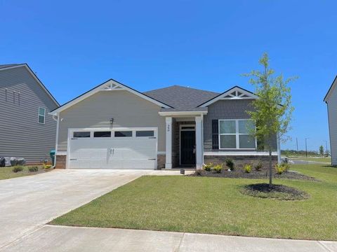 Homes For Sale - 350 Graham Campbell Lane Ln<br/> Statham, GA 30666