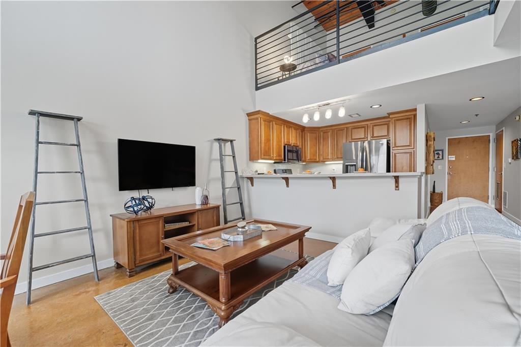1133 Church Street SE 2