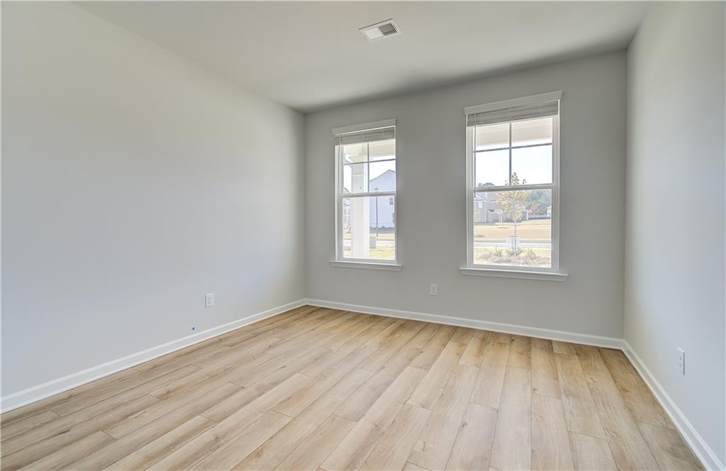 176 Dalston Cove