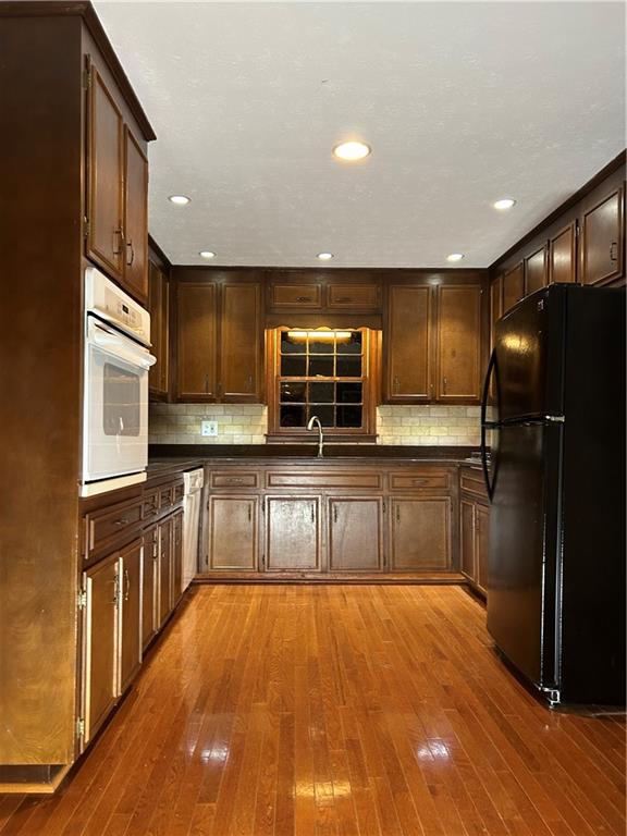 2894 Dellinger Drive, Marietta, Georgia image 7