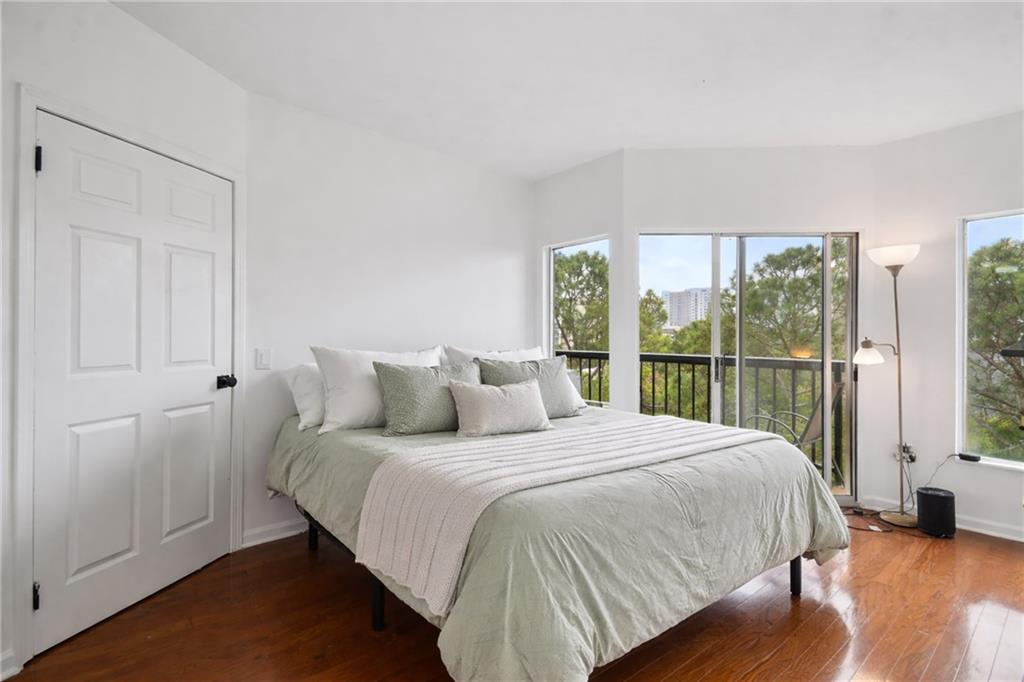 1 Biscayne Drive NW 705