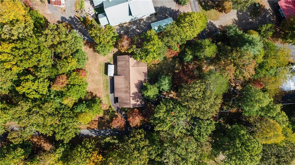 2015 Pine Lake Road
