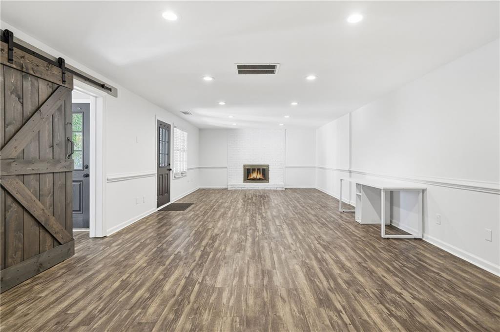 Huntcliff - Residential