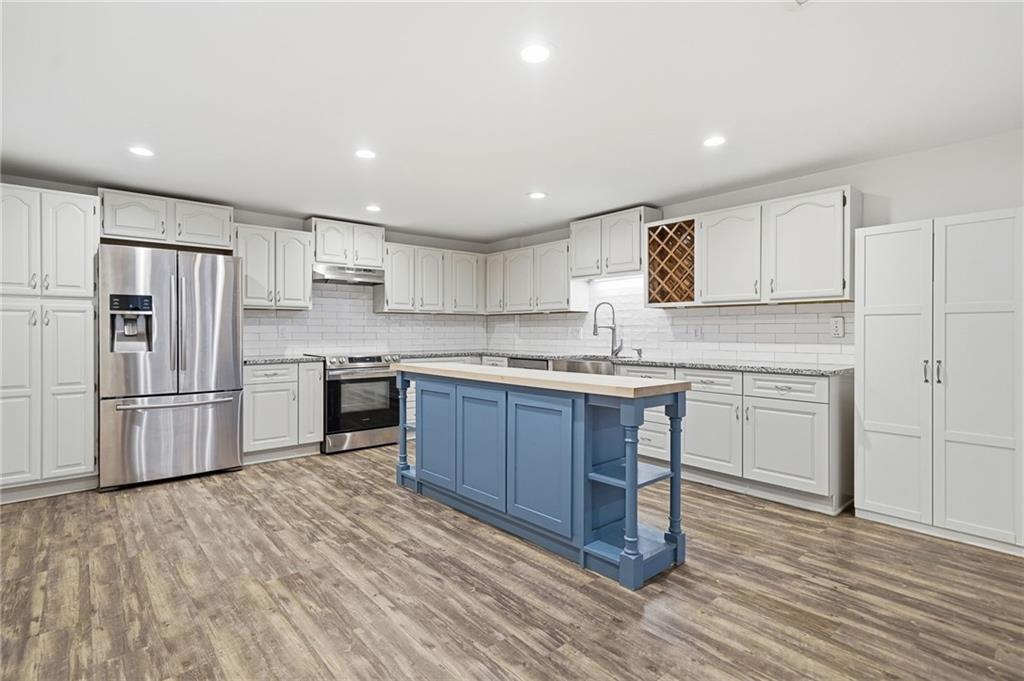 Huntcliff - Residential