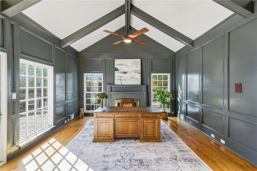 Huntcliff - Residential