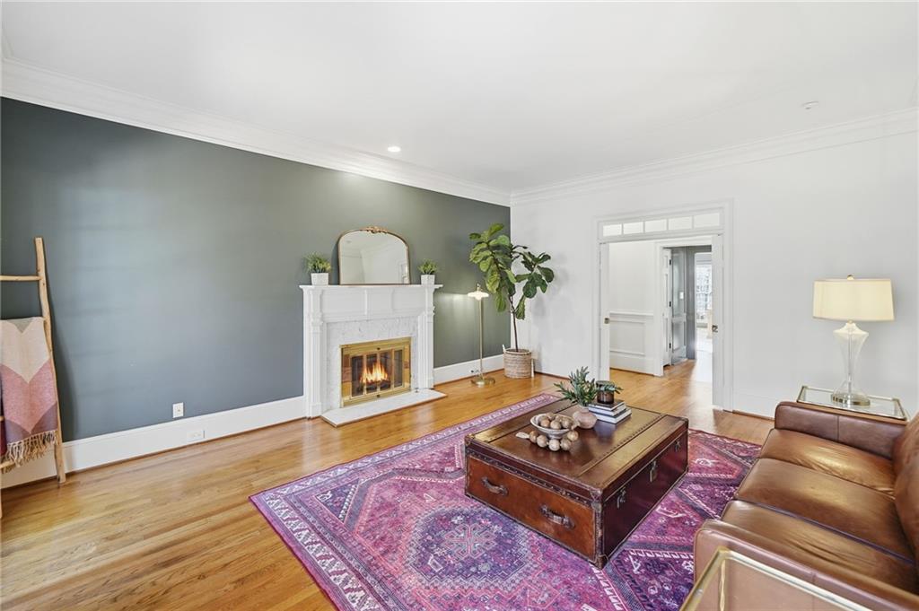 Huntcliff - Residential