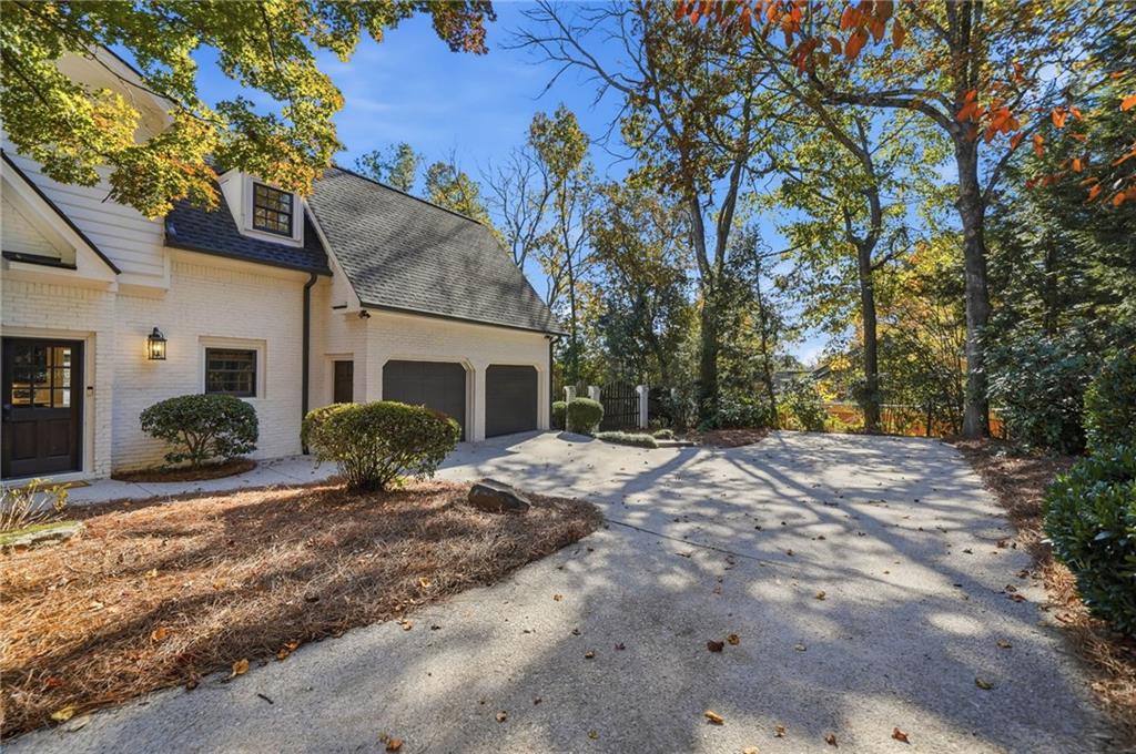 Huntcliff - Residential