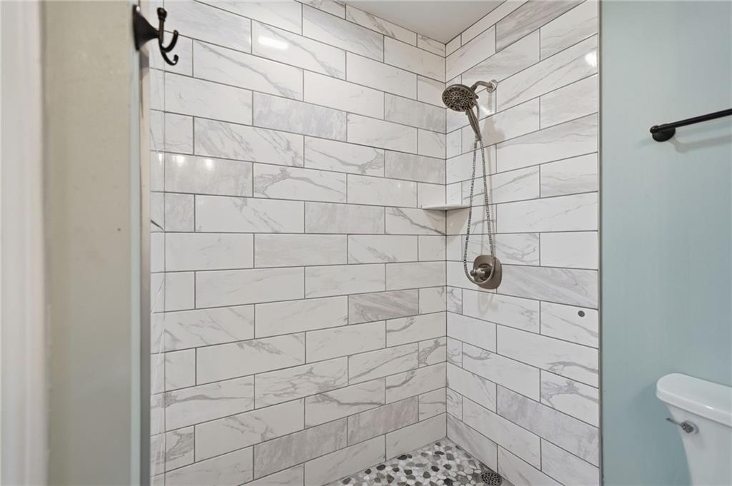 Huntcliff - Residential