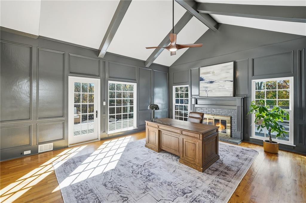 Huntcliff - Residential