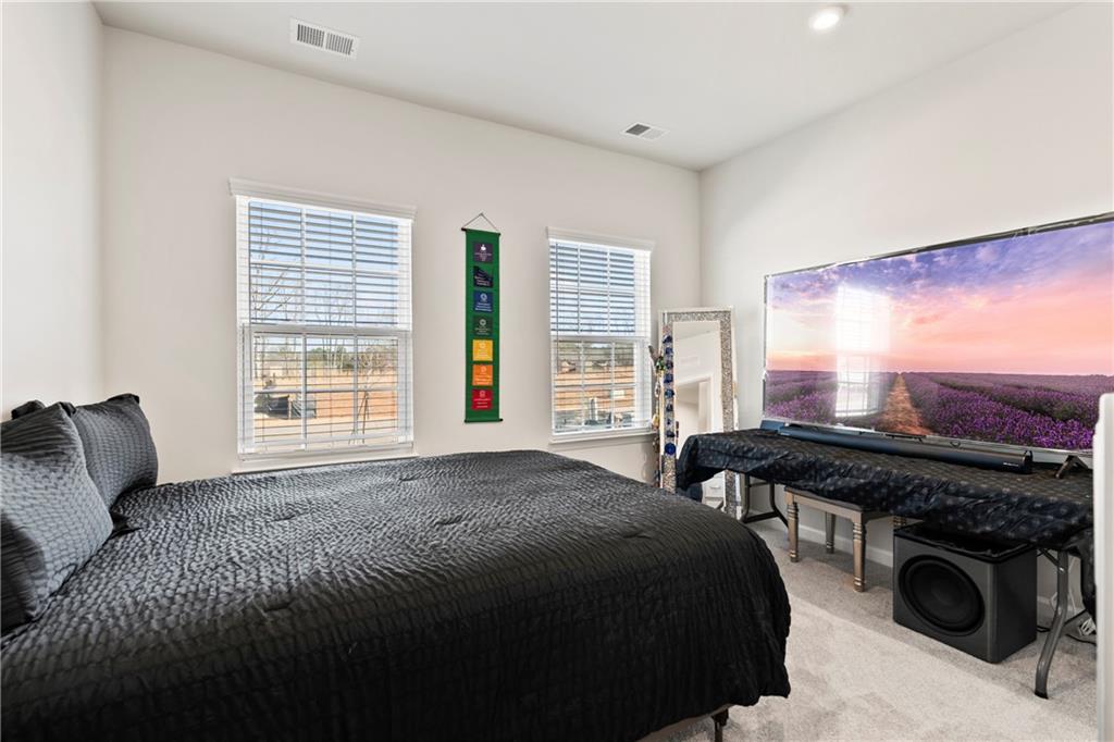 1141 Burlington Court