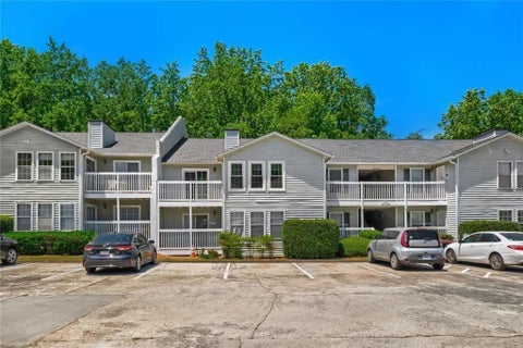Condo For Sale - 1967 Brian Way<br/> Decatur, GA 30033